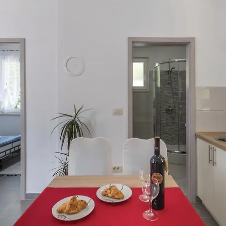 Hébergement de vacances 1 Bedroom Gorgeous In *