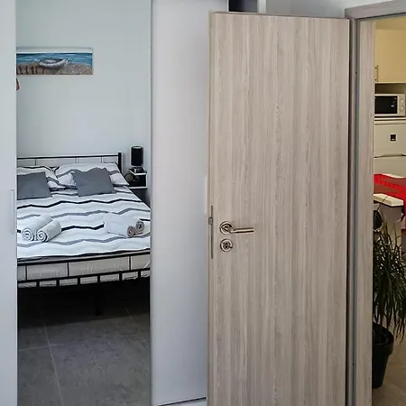 Hébergement de vacances 1 Bedroom Gorgeous In *