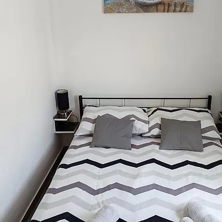 1 Bedroom Gorgeous In *