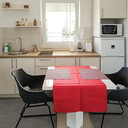 1 Bedroom Gorgeous In Hébergement de vacances *