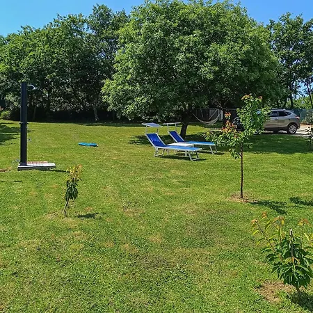 1 Bedroom Gorgeous In *